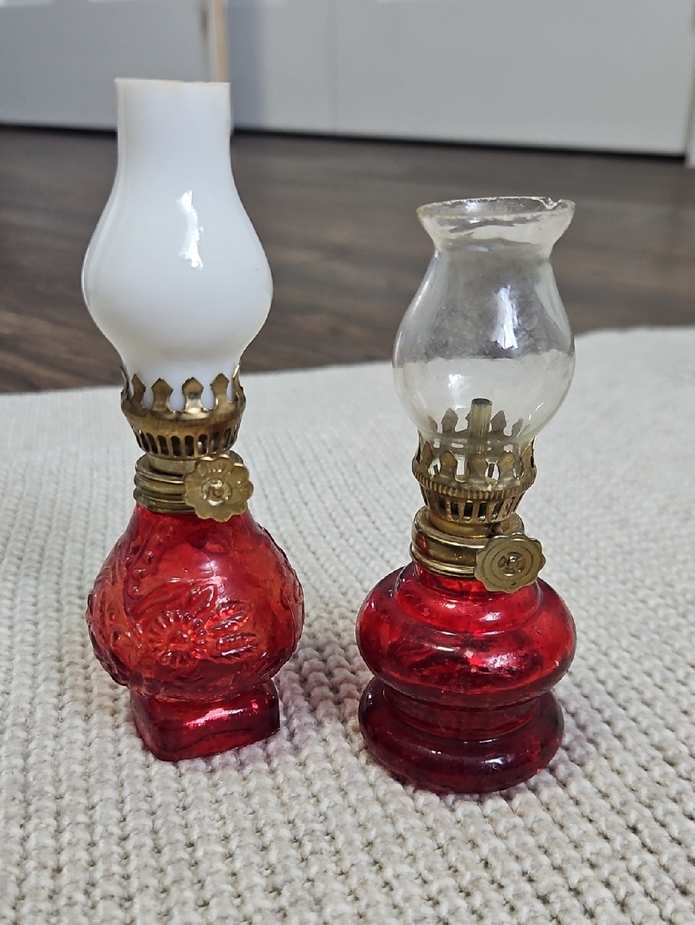 Vintage Red Mini Glass Oil Lamp Set Of 2 , 1 Clear/1 White Interchangeable Shade